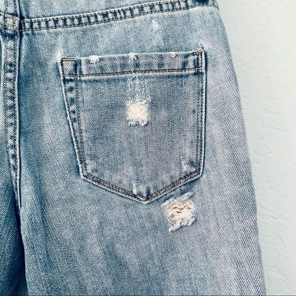 Blank NYC Crop Studded Girlfriend Jeans Size 24 - Picture 12 of 15
